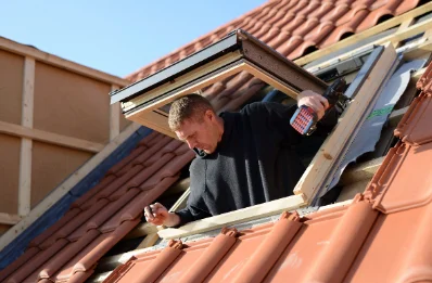 Pose de fenêtres de toit Velux à Jumeauville